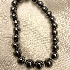 Elegant Black Beaded Bracelet